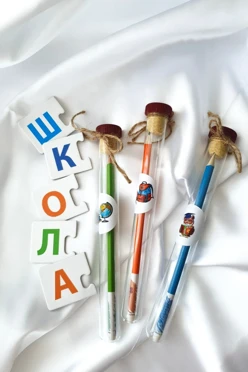 Растущий карандаш в колбе