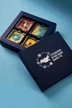 Купить набор из 4 конфет «Граффити»