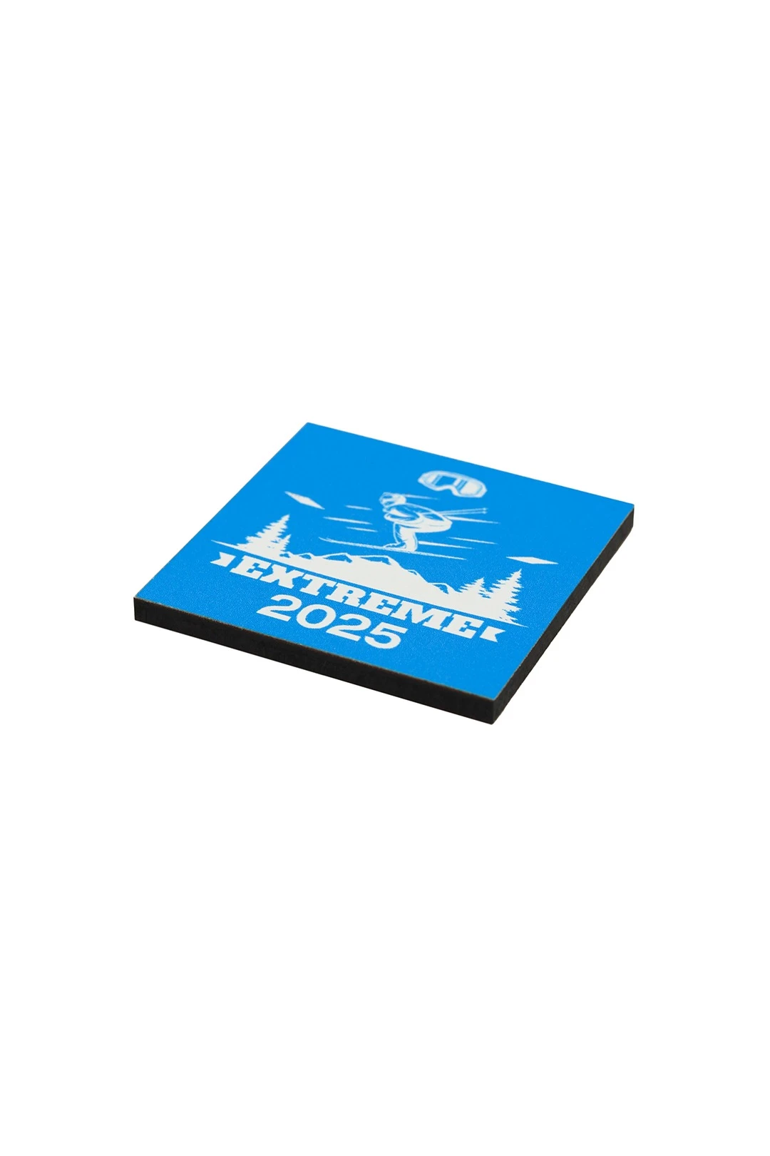 Купить магнит из дерева 4х4 см с нанесением