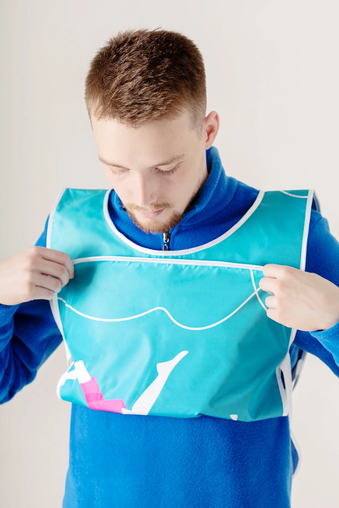 Манишка Юнив 40х60 см из дьюспо, с полной запечаткой "Volunteer"#2 Манишка Юнив 40х60 см из дьюспо, с полной запечаткой "Volunteer"#2