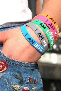 Купить женский силиконовый браслет