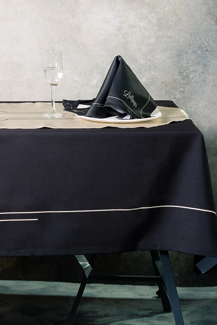 Салфетка из полиэстера 40х40 см, с полной запечаткой "Darkness"#1