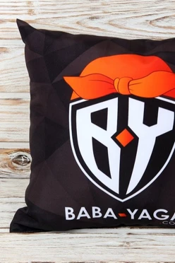 Купить подушку 35х35 см, с принтом "Baba Yaga"