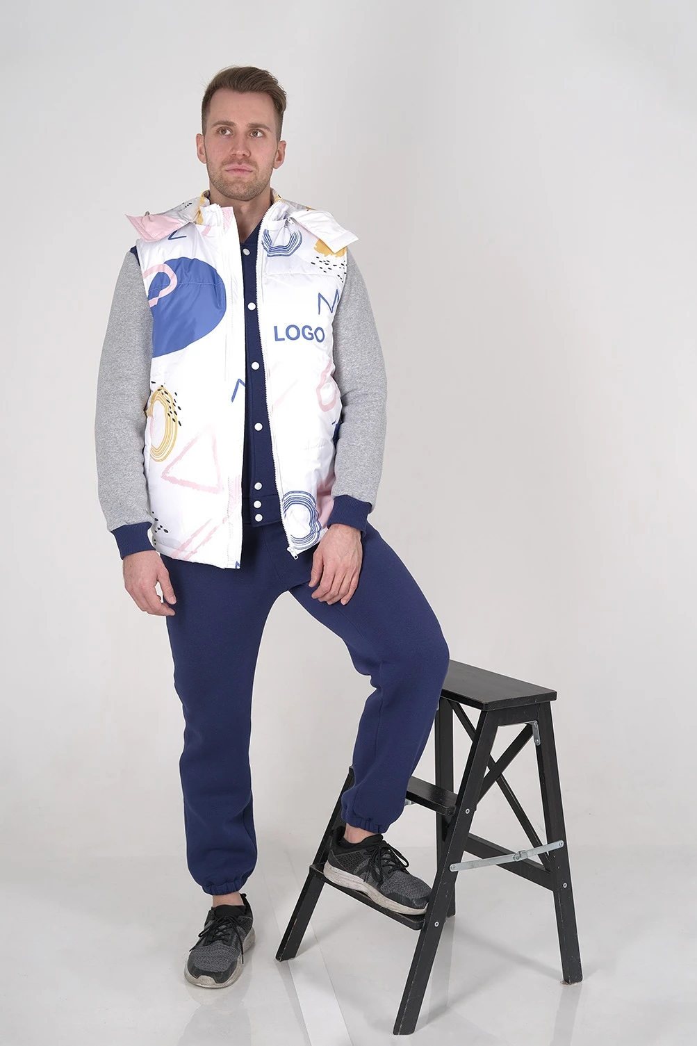 Жилет Диего на синтепоне с капюшоном унисекс, с полной запечаткой#5 Жилет Диего на синтепоне с капюшоном унисекс, с полной запечаткой#5