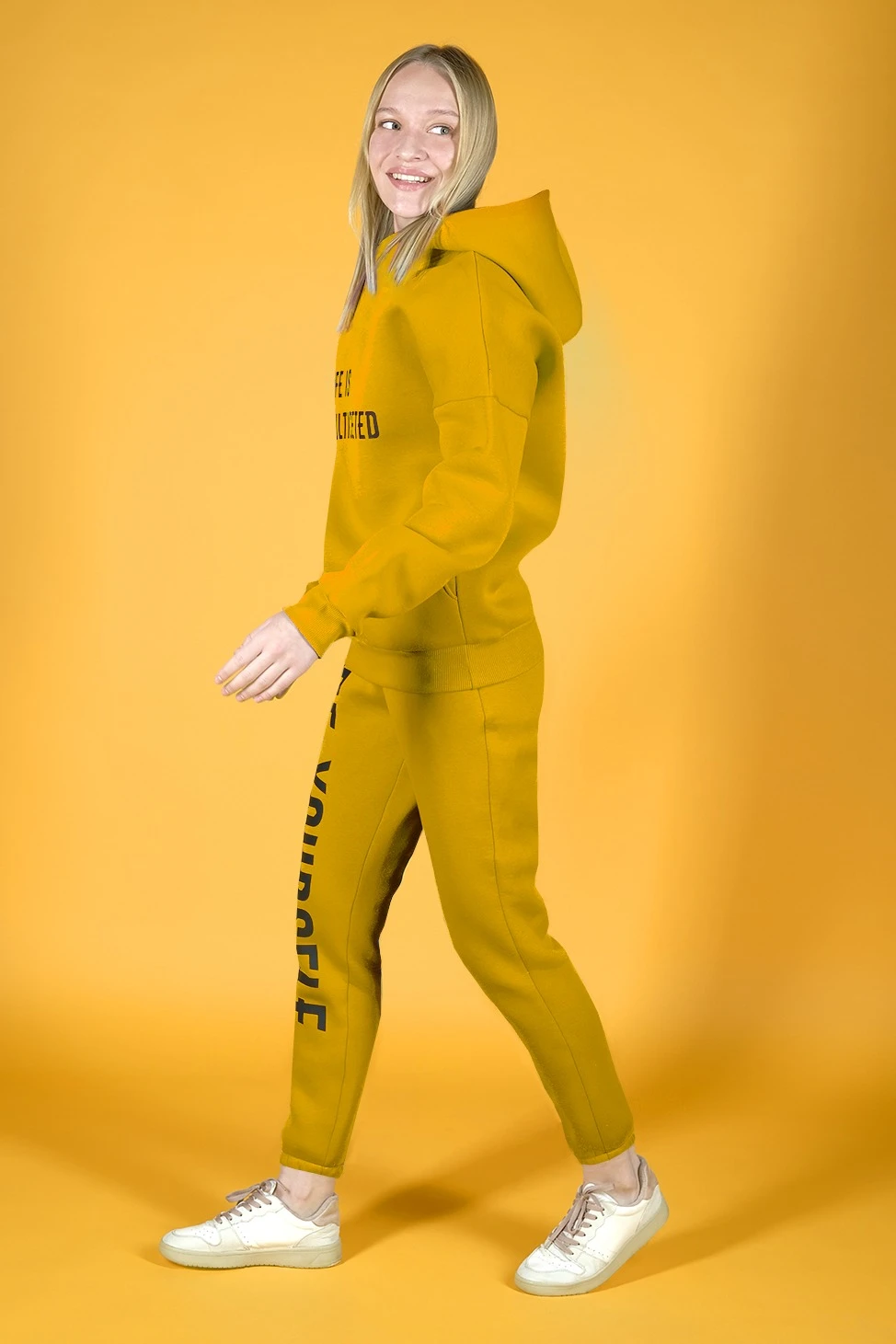 Худи Кинг из футера унисекс, однотонная желтая#1