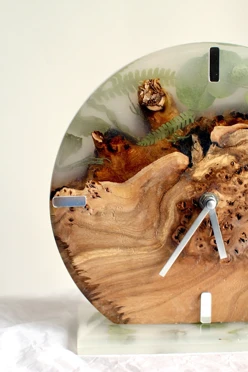 Настольные часы дерево со смолой, D20/25 см#1