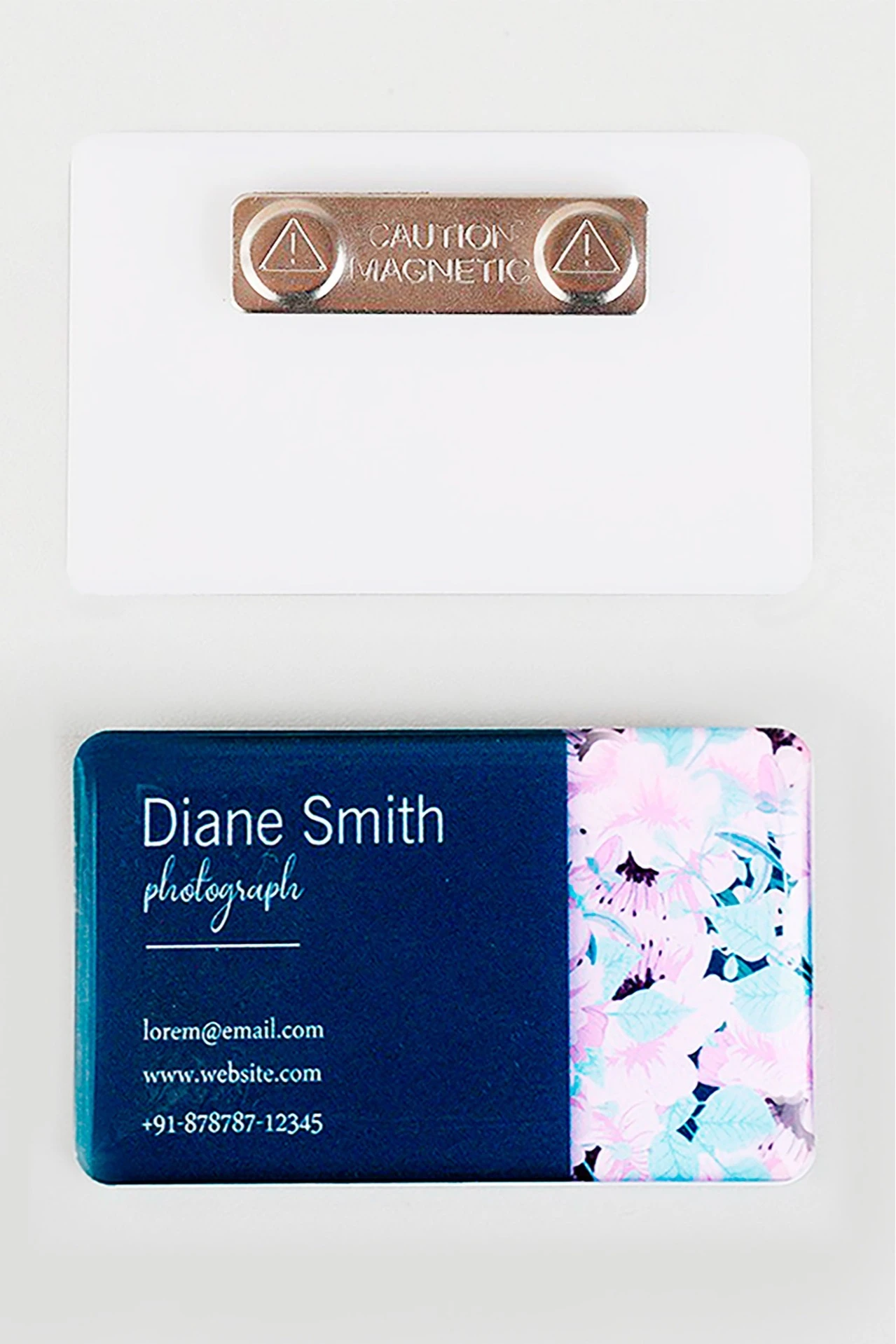 Купить бейдж акриловый, 50х80 мм без окна "Diane Smith"