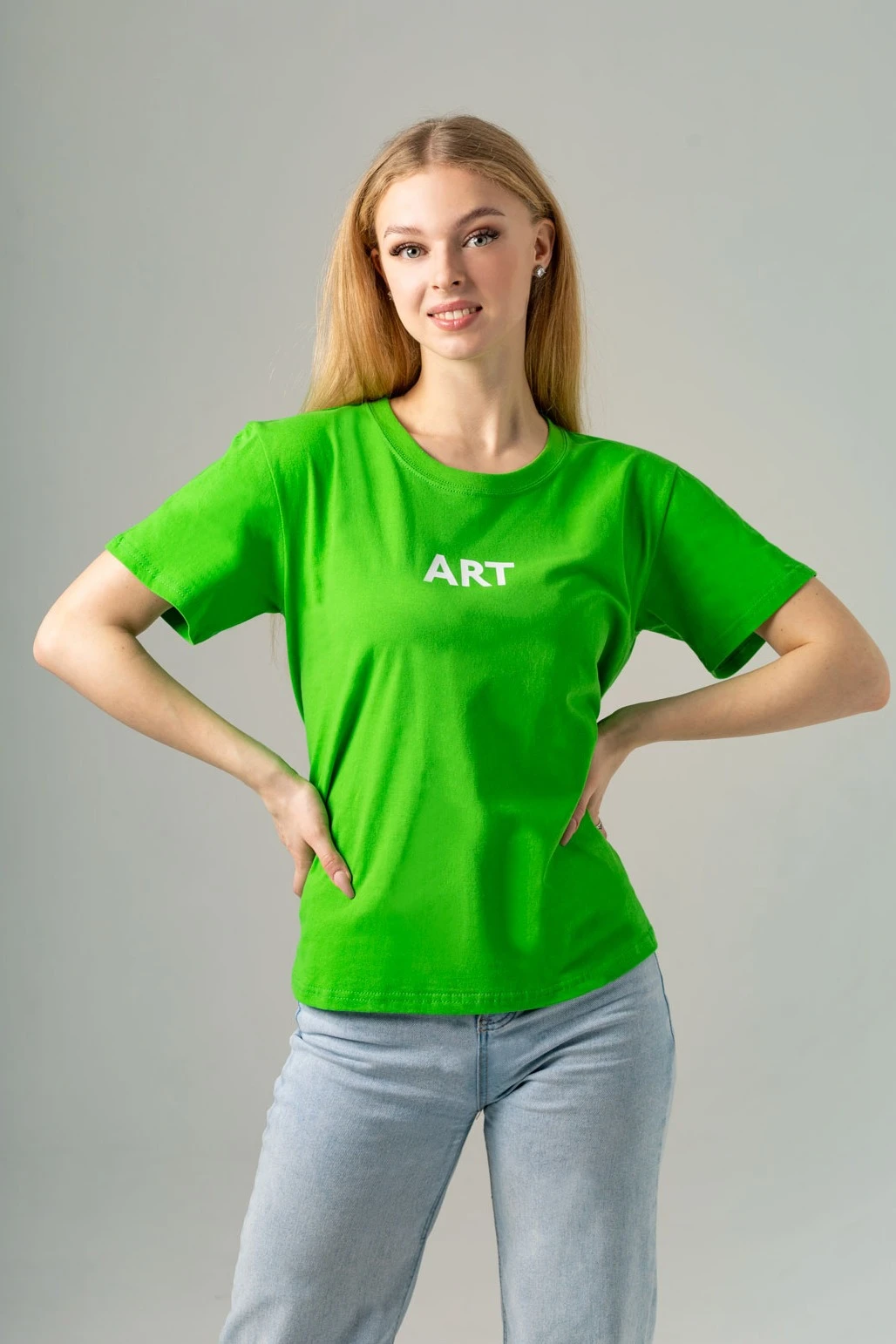 Купить футболку Мэдисон унисекс, однотонную "ART"