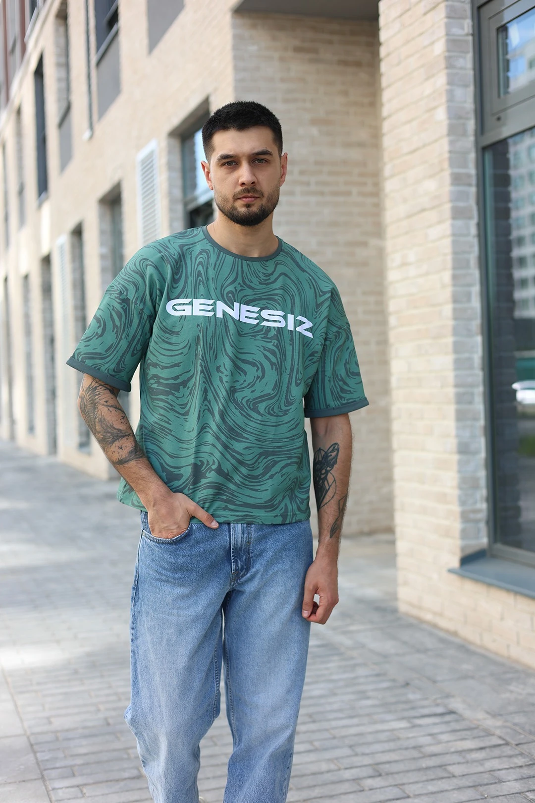 Купить футболку Бен оверсайз унисекс из кулирки хб с полной запечаткой "Genesiz"