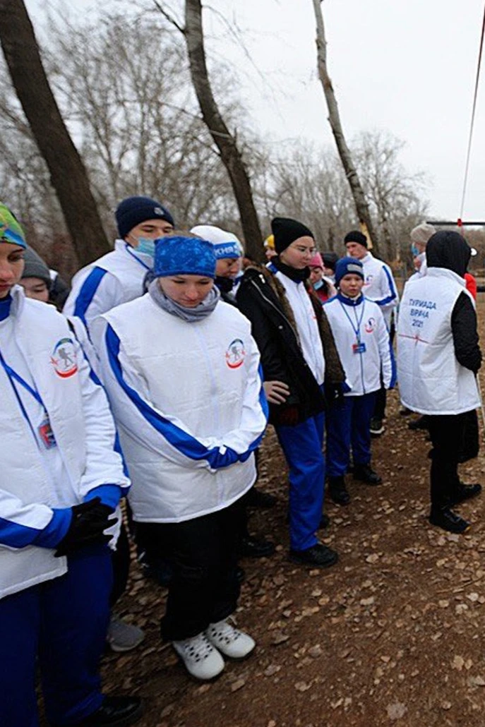 Жилет Оливер на синтепоне со стежкой унисекс, однотонный "Turiada"#3