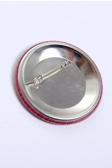 Купить значок закатной "Milana" Ø 58 мм