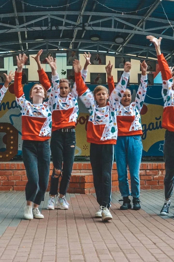 Свитшот Гарри унисекс из адидаса с полной запечаткой "The Children's Republic"#4 Свитшот Гарри унисекс из адидаса с полной запечаткой "The Children's Republic"#4