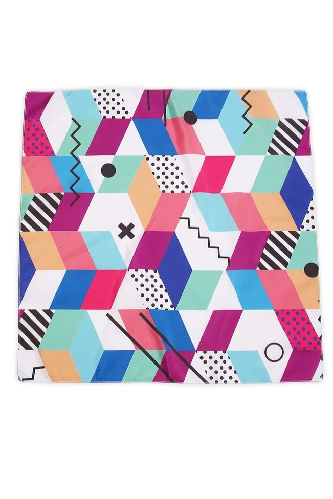 Купить Платок Шанель 60х60 см "Абстракция" Купить Платок Шанель 60х60 см "Абстракция"