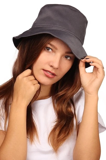 Панама Мальта из греты с узкими полями, однотонная серая#2 Панама Мальта из греты с узкими полями, однотонная серая#2