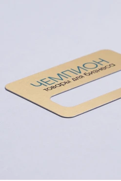 Бейдж с окном сатин односторонний 73х47 мм 0,55 мм, золото#1