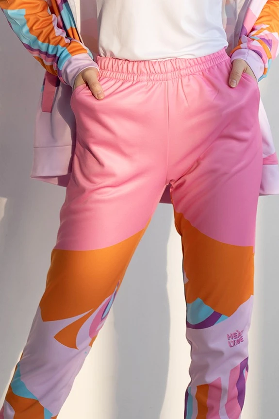 Брюки Экшен зауженные женские с полной запечаткой "Heat Line"#1