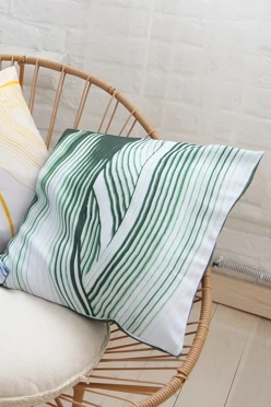 Купить подушку 50х50 см, с принтом "Emerald"