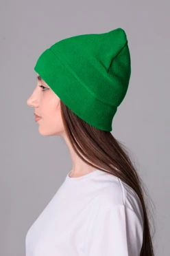 Купить шапку Бани флисовую однослойную взрослую, однотонную зеленую