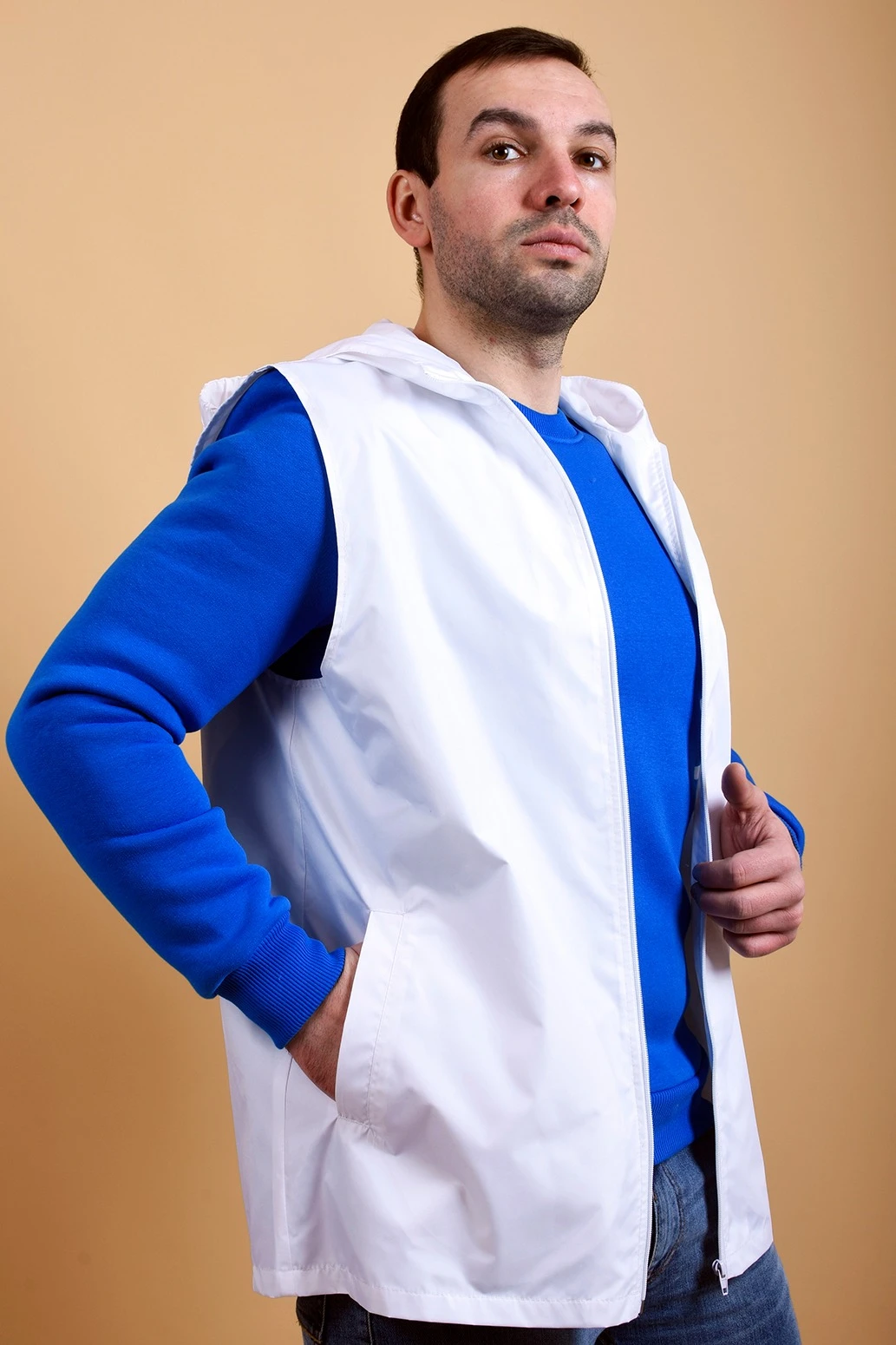 Жилет Профи с капюшоном унисекс, однотонный белый#1