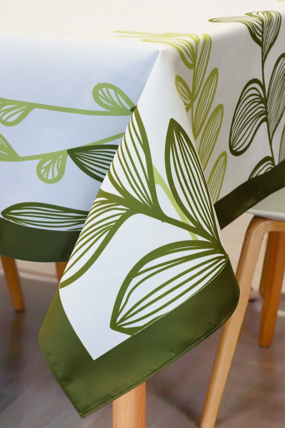 Купить скатерть прямоугольную 120х200 см, с полной запечаткой (полиэстер) "Begonia"