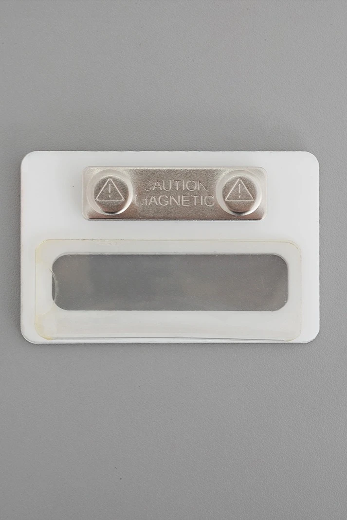 Бейдж из акрила с заливкой смолой 47х73 мм "Photo-studio"#2